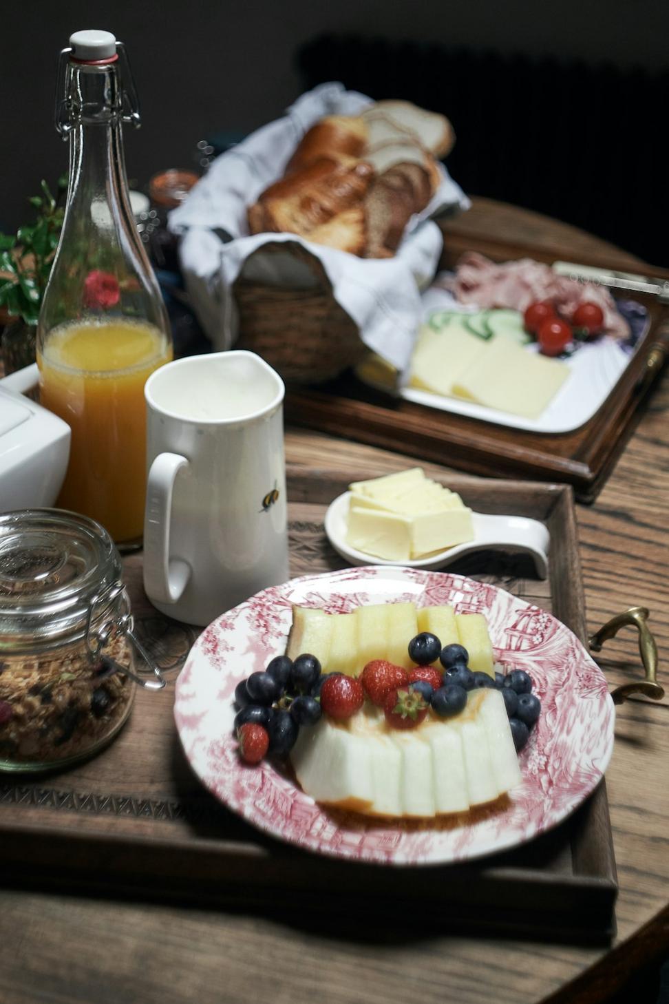 Breakfast spread